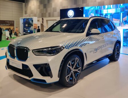 BMW iX5 Hydrogen's Trial Run with Parisian Police