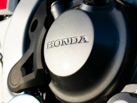 Honda's Commits to Hydrogen-Powered Vehicles