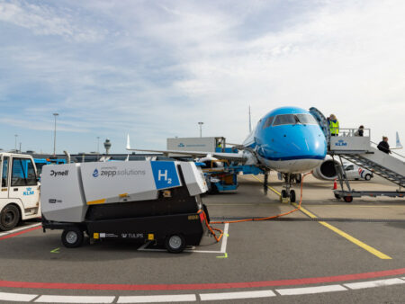 Schiphol Pioneers Hydrogen-Powered Ground Units