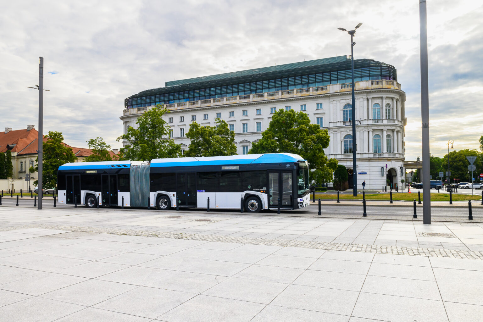 Solaris Secures Hydrogen Bus Order in France