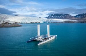 First Hydrogen-Powered Containership Funded by EU