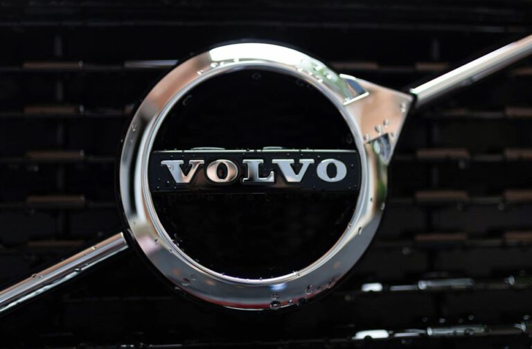 Volvo Battery Plant Faces Delay