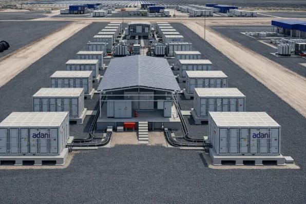 Adani Green Energy Commissions 3.37 GWh Battery Storage Capacity at Khavda Adani Green Energy Commissions 3.37 GWh Battery Storage Capacity at Khavda