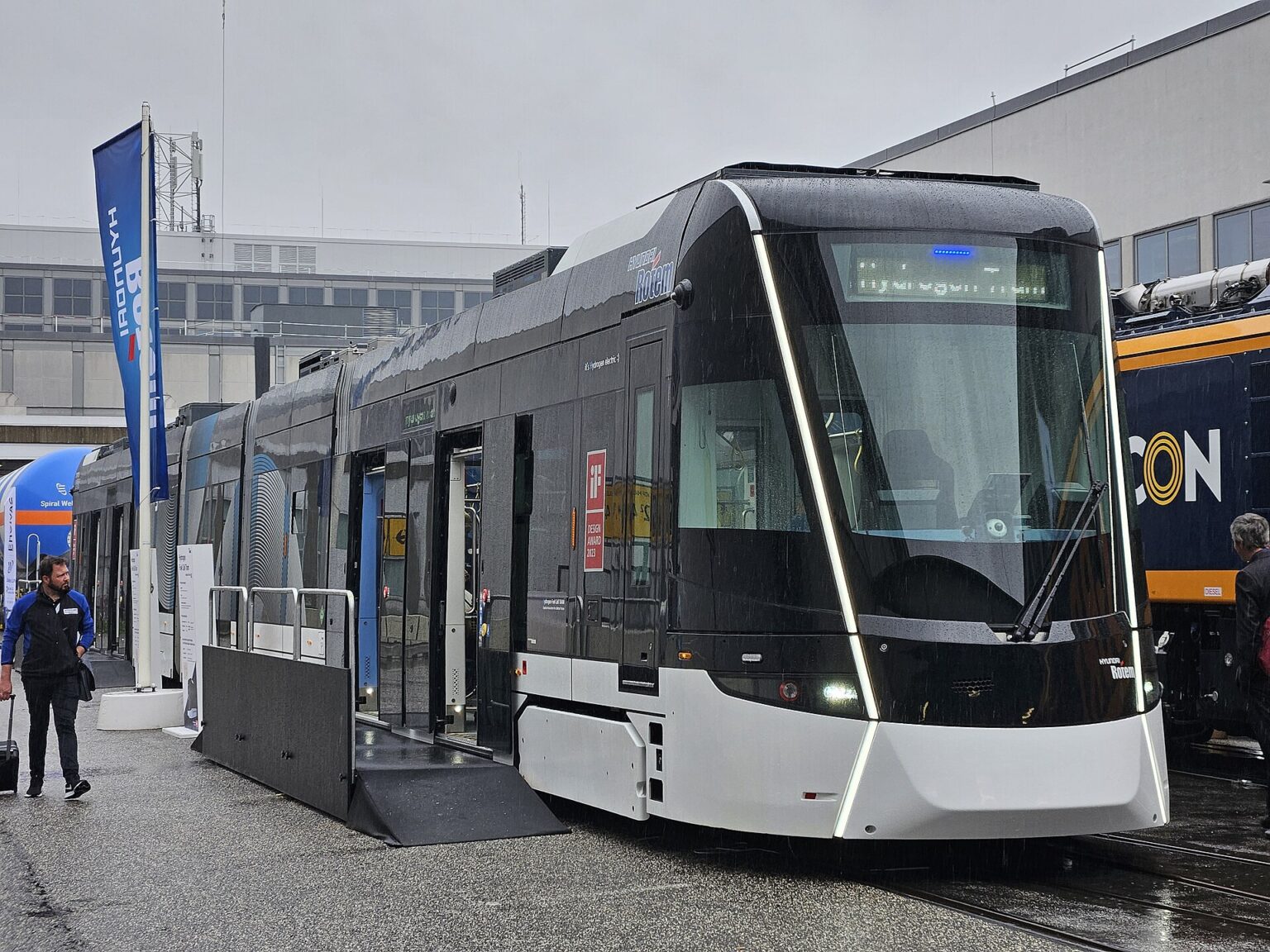 Hyundai Rotem hydrogen tram built for Daejeon Metro Line 2 at InnoTrans 2024